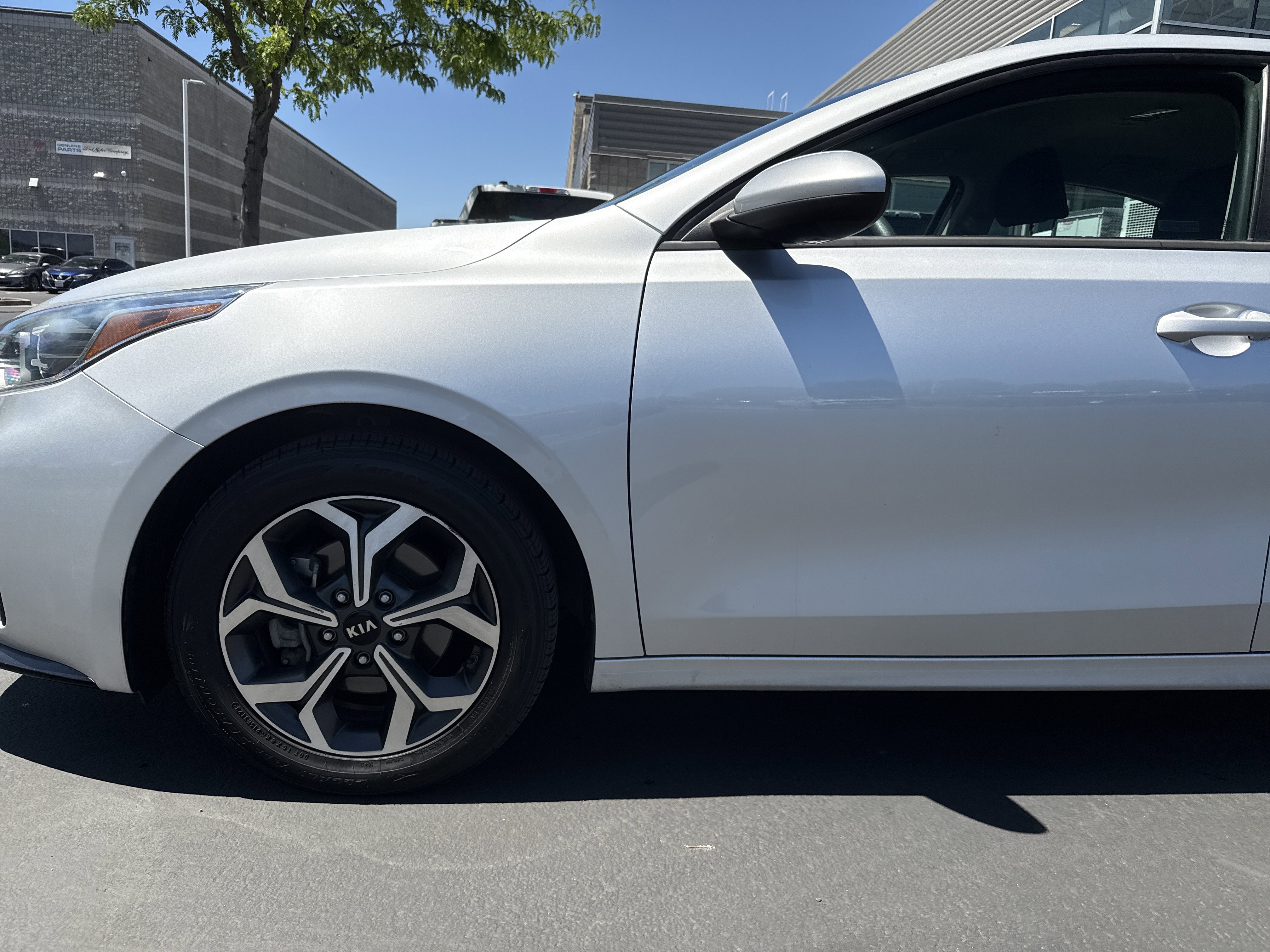 Used 2019 Kia Forte LXS FWD image 9