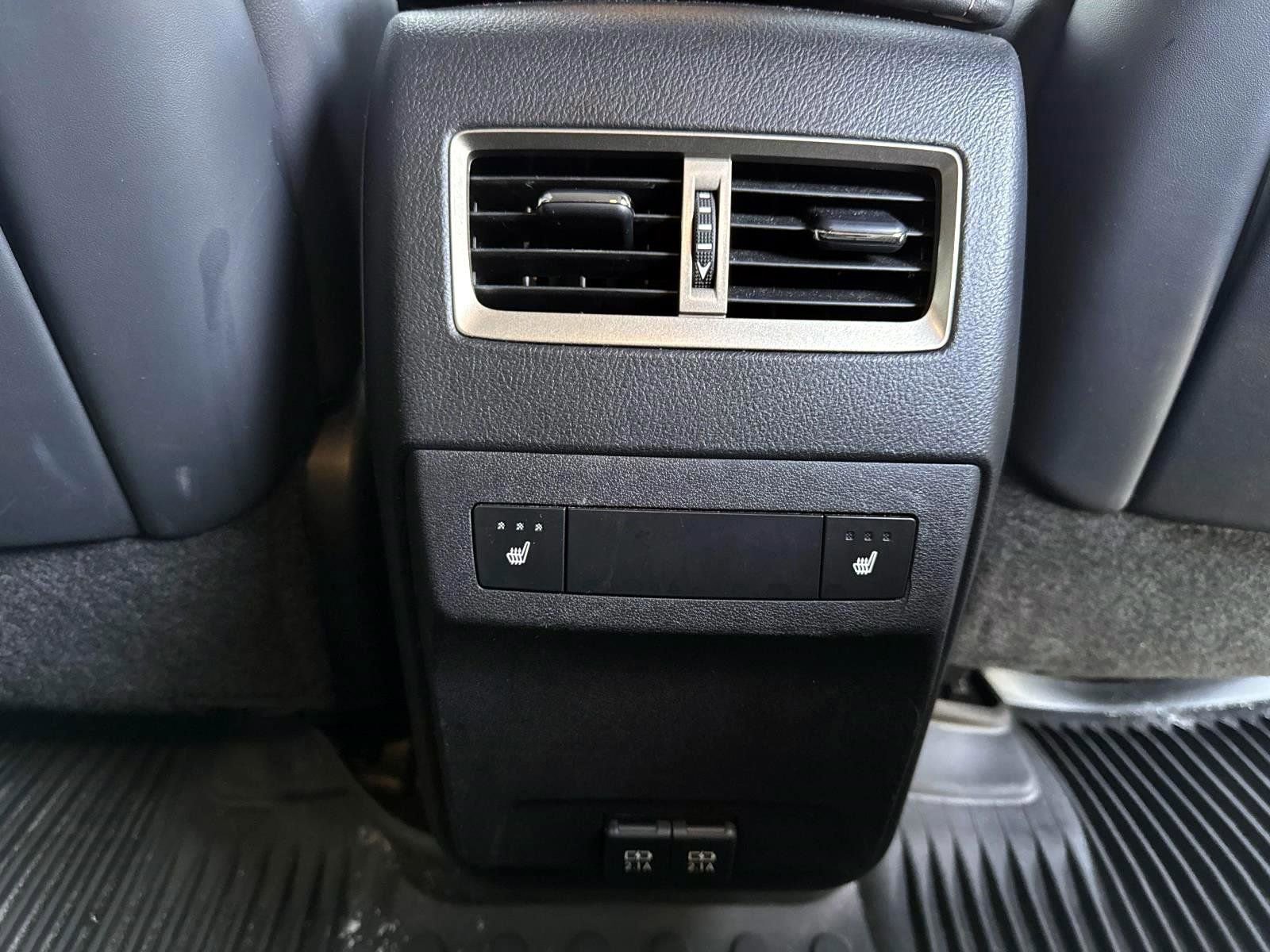 Used 2021 Lexus RX 350 AWD w/ Luxury Package image 19