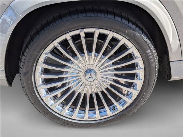 Used 2023 Mercedes-Benz Maybach GLS 600 4MATIC image 25