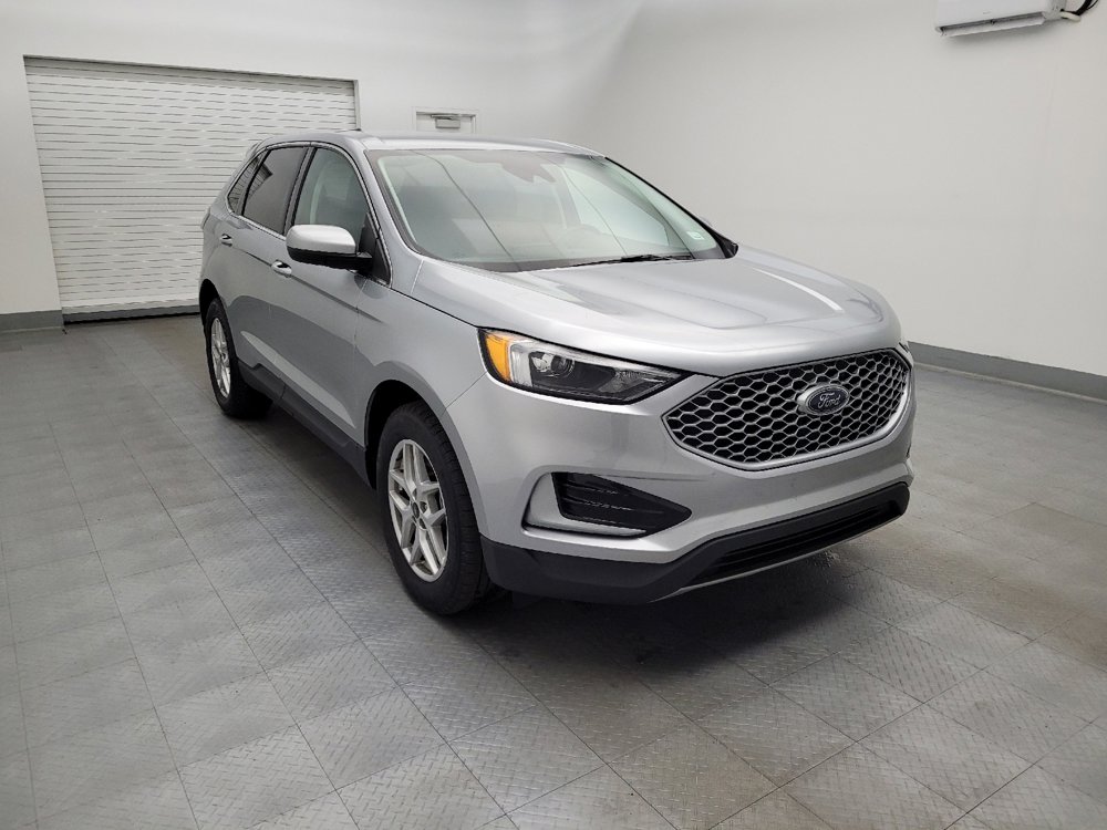 Used 2024 Ford Edge SEL image 13