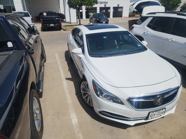 Used 2018 Buick LaCrosse Premium w/ Driver Confidence Package #2 AWD/4WD image 2