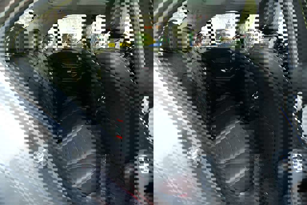 Used 2015 Mercedes-Benz C 300 4MATIC Sedan image 25