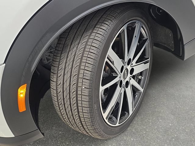 Used 2024 MINI Cooper S FWD image 28
