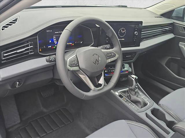 New 2026 Volkswagen Jetta SE FWD image 5