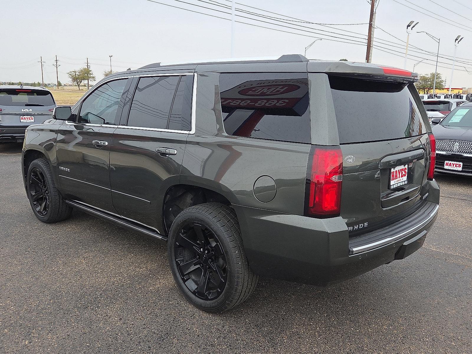 Used 2019 Chevrolet Tahoe Premier image 3