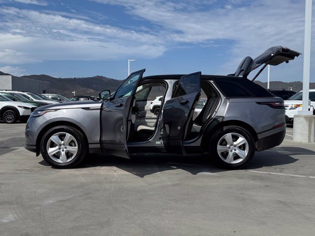 Used 2023 Land Rover Range Rover Velar S AWD/4WD image 25