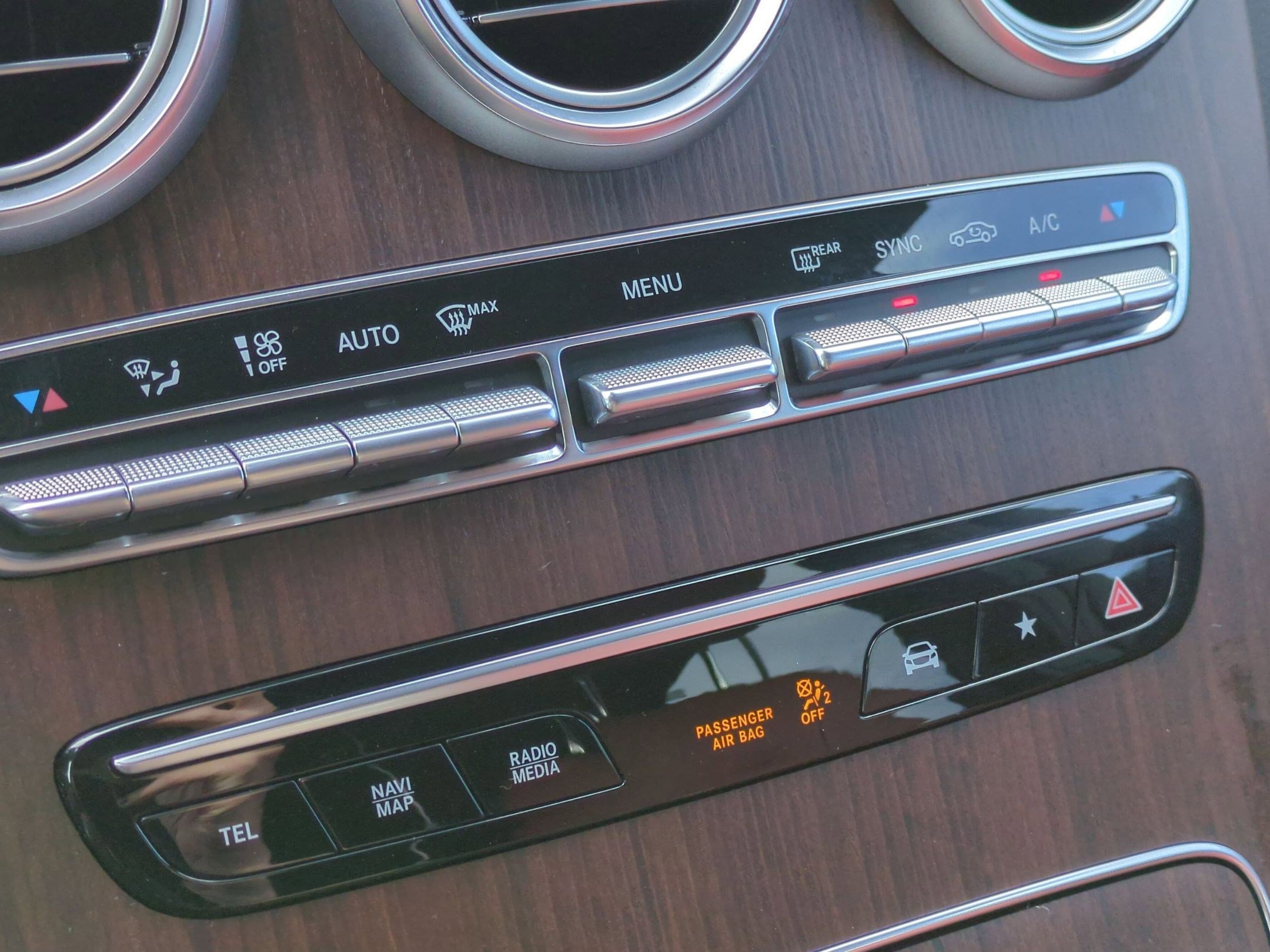 Certified 2021 Mercedes-Benz GLC 43 AMG 4MATIC image 25