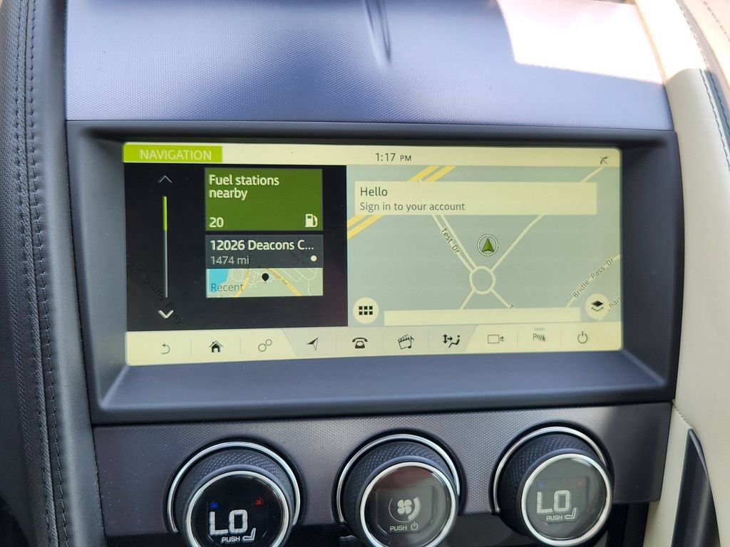 Used 2020 Jaguar F-TYPE Coupe RWD image 8