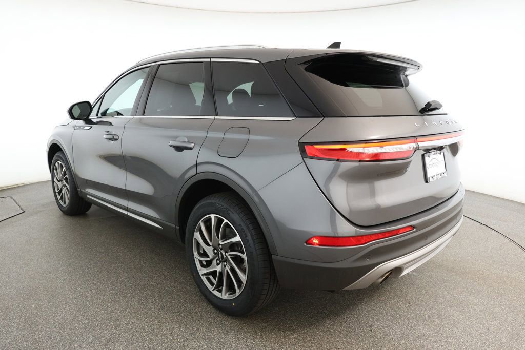 Used 2022 Lincoln Corsair AWD w/ Equipment Group 101A image 6