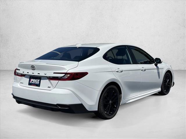 Used 2025 Toyota Camry SE w/ Multimedia Upgrade Package FWD image 5
