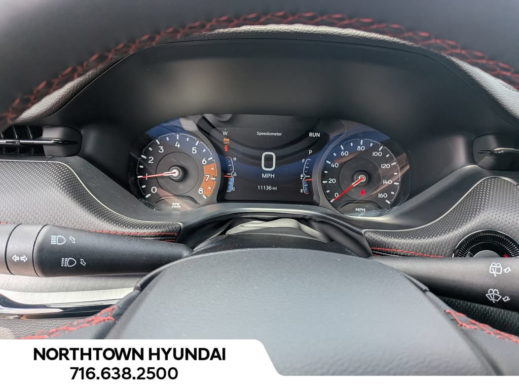 Used 2026 Jeep Compass Trailhawk AWD/4WD image 9