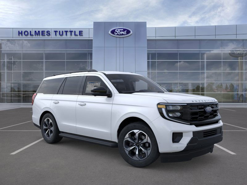 New 2026 Ford Expedition Active image 7