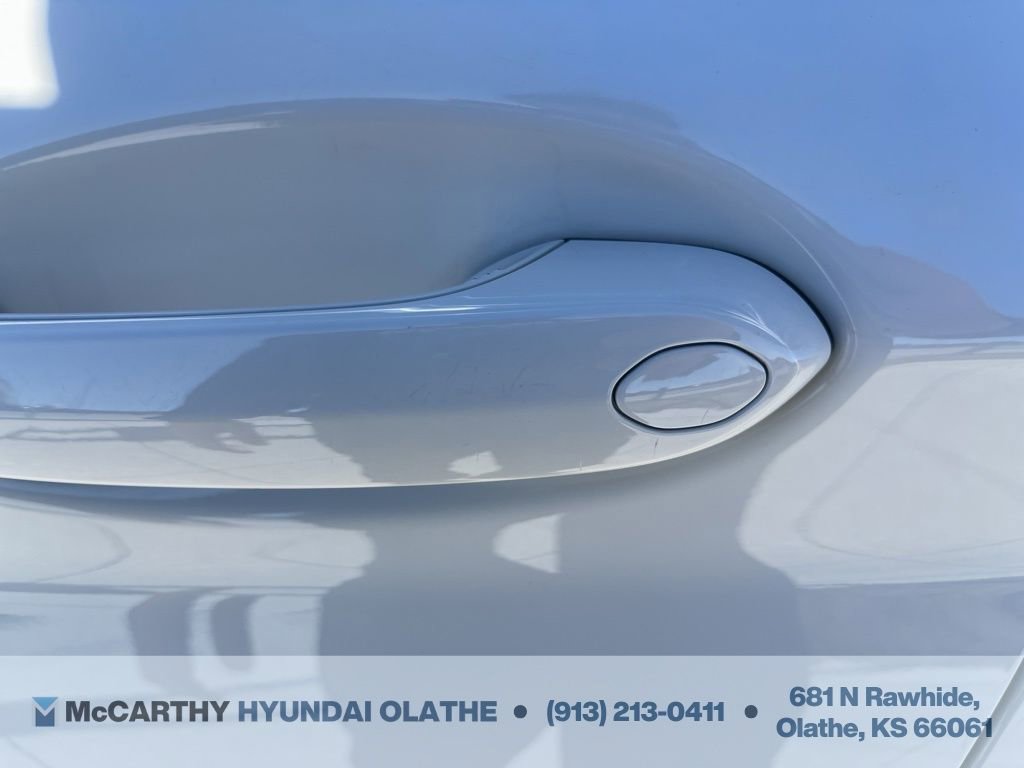 Used 2020 BMW X4 xDrive30i w/ Executive Package image 22