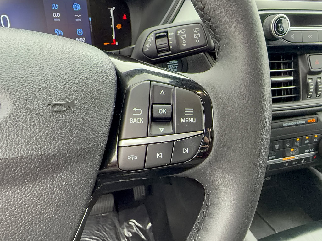 Certified 2023 Ford Escape Active AWD/4WD image 24