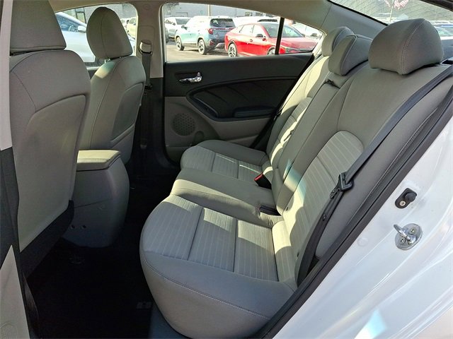 Used 2016 Kia Forte EX image 10