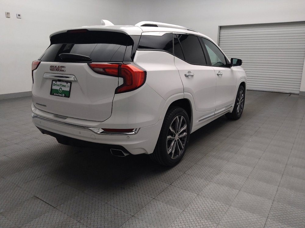 Used 2018 GMC Terrain Denali w/ Advanced Safety Package image 9