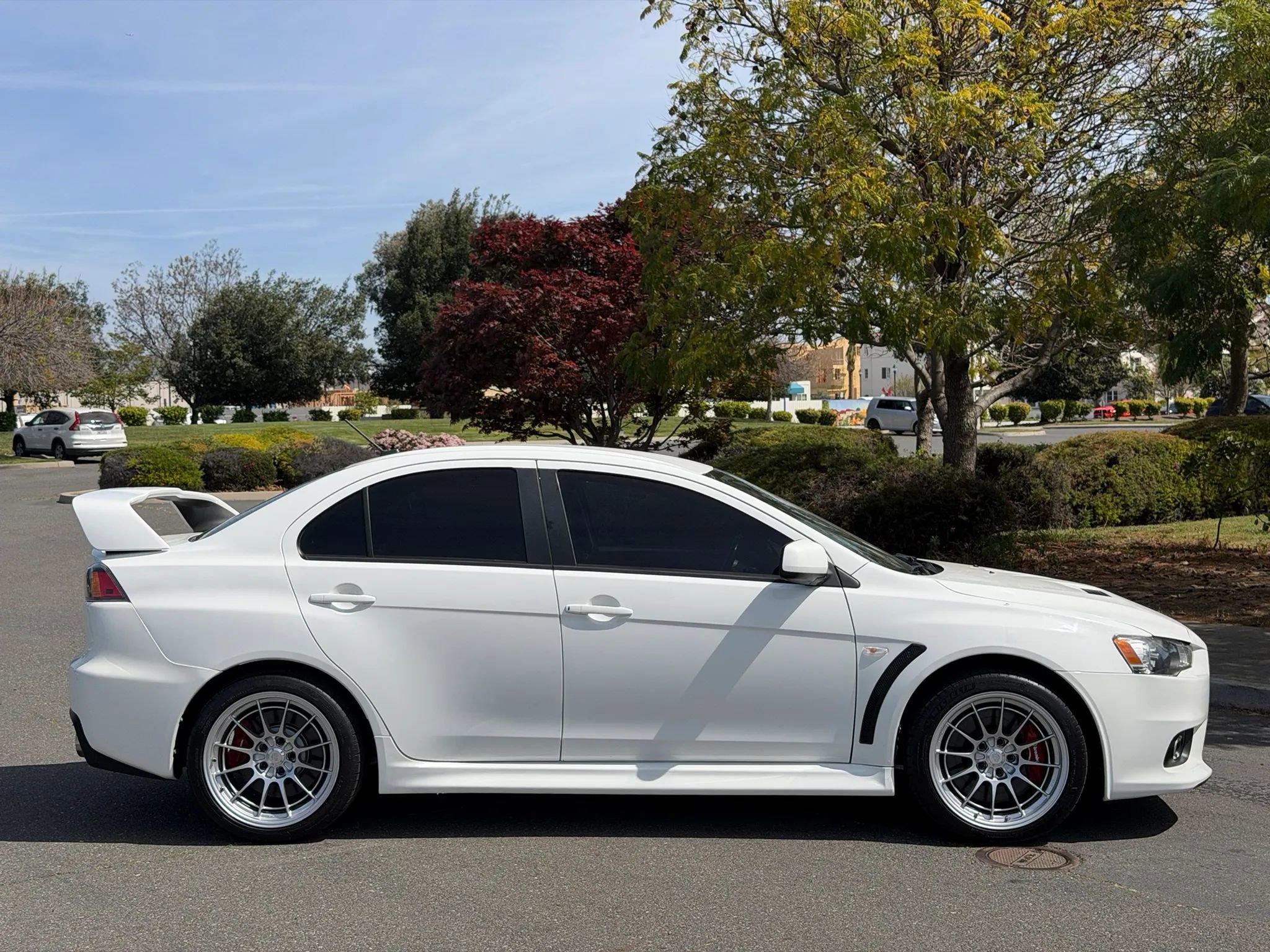 Used 2013 Mitsubishi Lancer Evolution GSR image 6