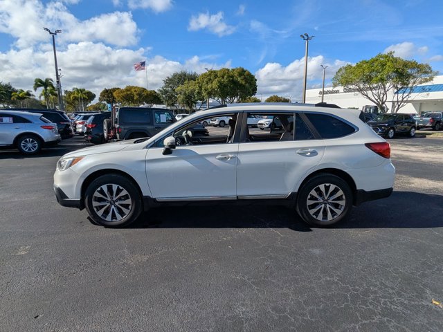 Used 2017 Subaru Outback 2.5i Touring w/ Popular Package #5A image 4