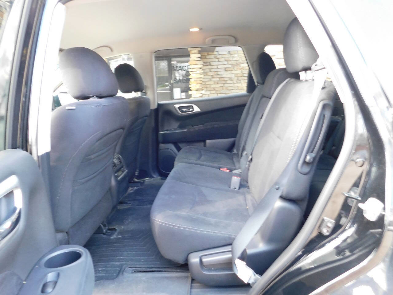 Used 2013 Nissan Pathfinder SV w/ Trailer Tow Pkg AWD/4WD image 29