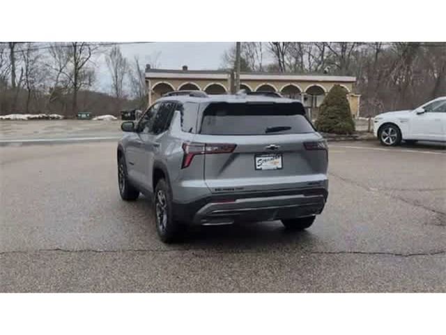 New 2026 Chevrolet Equinox ACTIV w/ LPO, Floor Liner Package AWD/4WD image 7