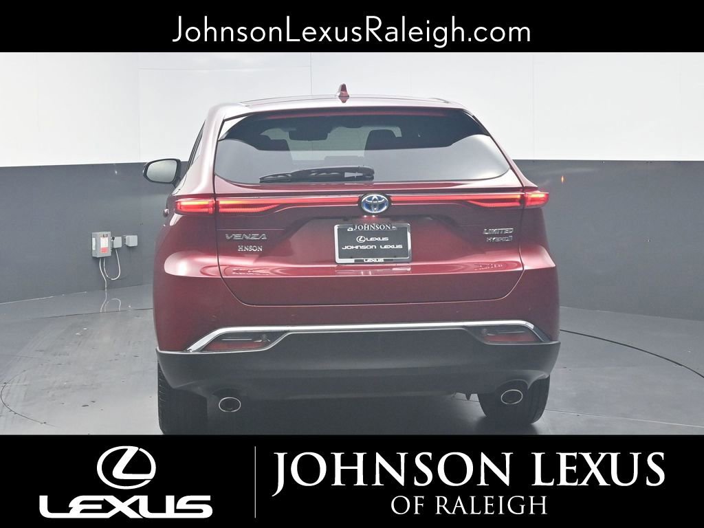 Used 2021 Toyota Venza Limited w/ Advanced Technology Package image 8