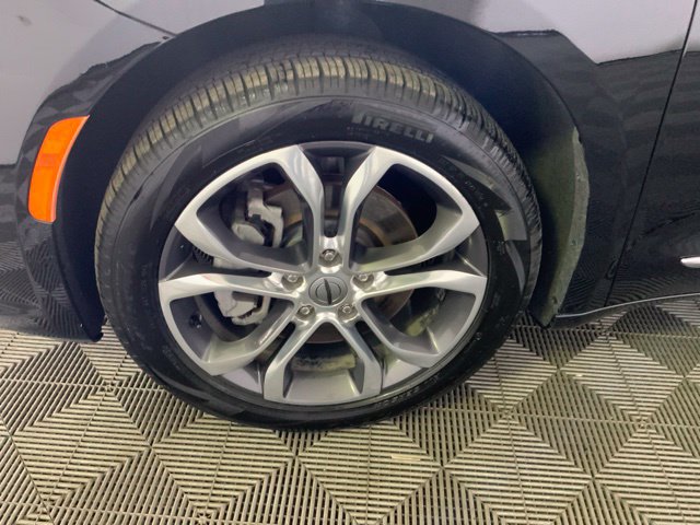 Used 2024 Chrysler Pacifica Pinnacle AWD/4WD image 10