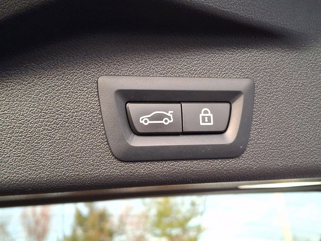 Certified 2023 BMW X5 xDrive40i w/ Premium Package image 28