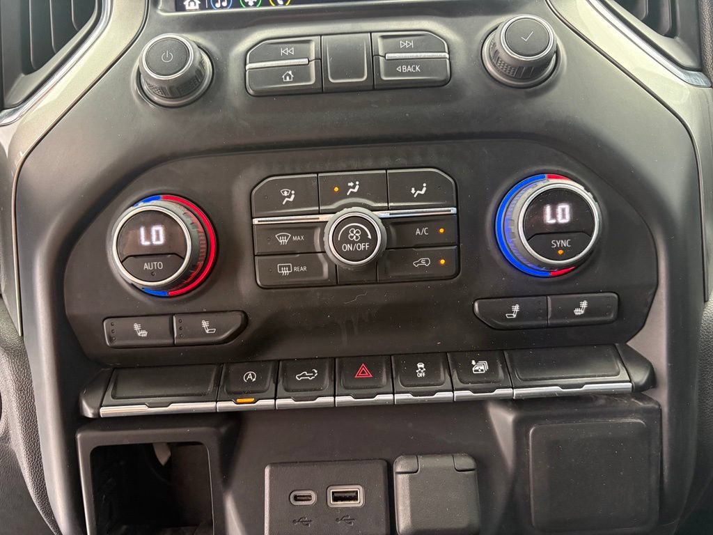 Used 2021 Chevrolet Silverado 1500 LT AWD/4WD image 7