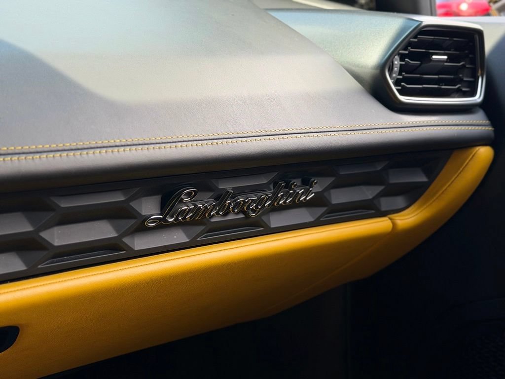 Used 2015 Lamborghini Huracan LP 610-4 AWD/4WD image 49