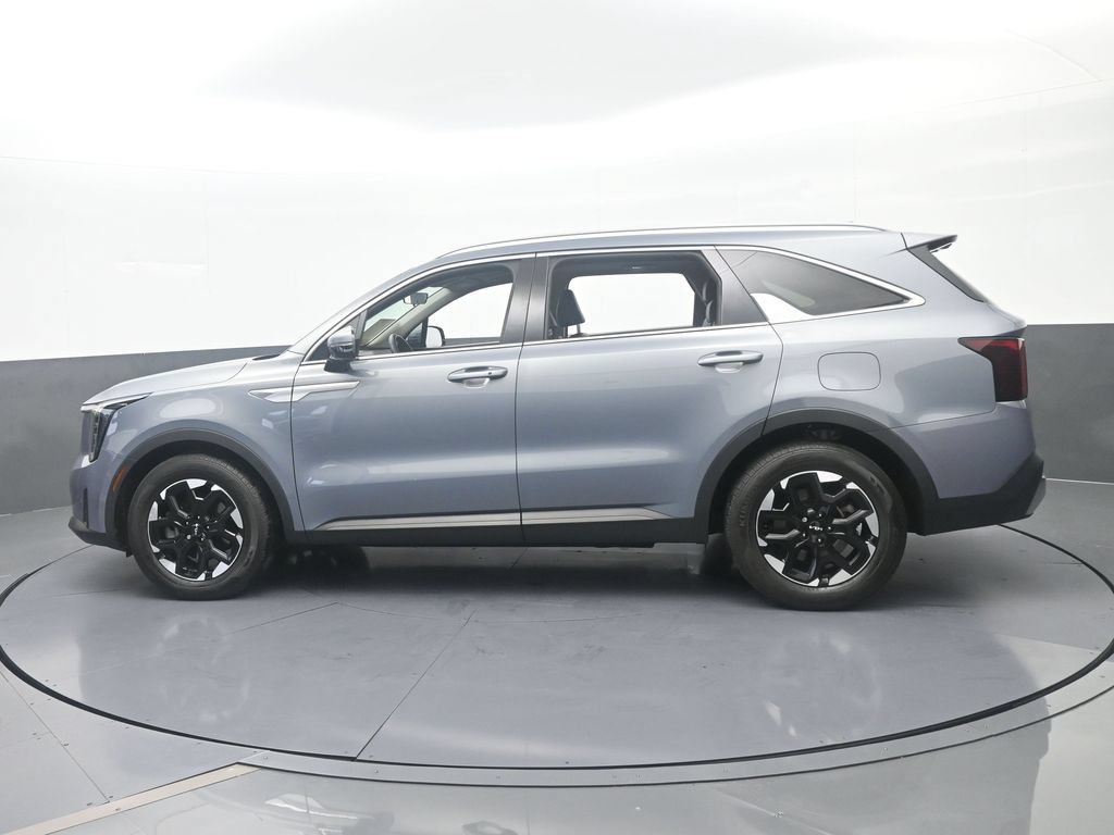 Used 2025 Kia Sorento S w/ Panoramic Sunroof Package FWD image 3