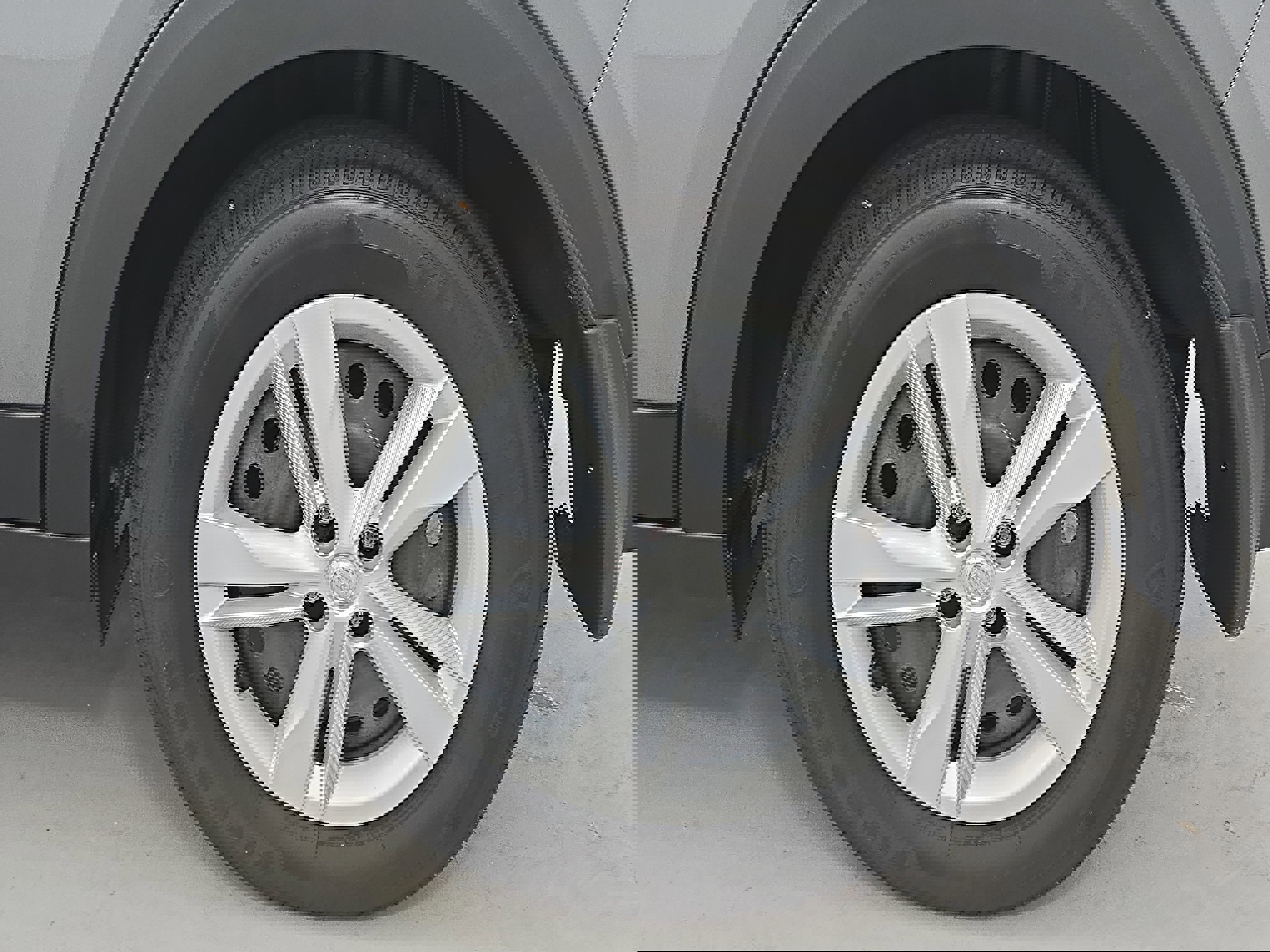 Certified 2025 Nissan Kicks Play S image 32