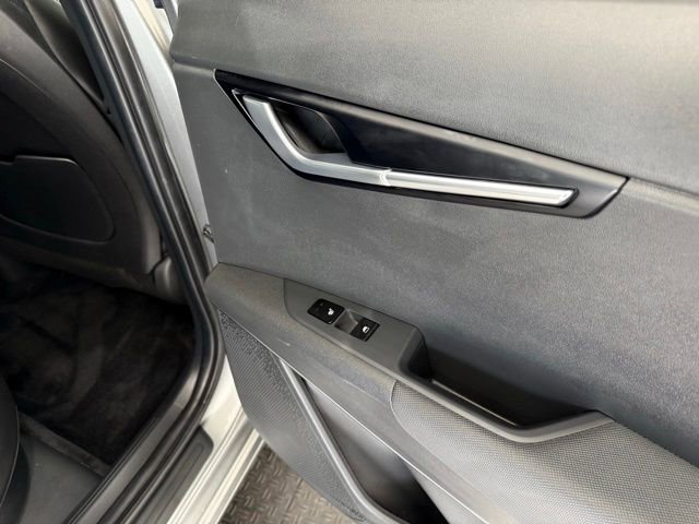 Used 2024 Kia Niro Wind w/ Wind Preserve Package FWD image 27