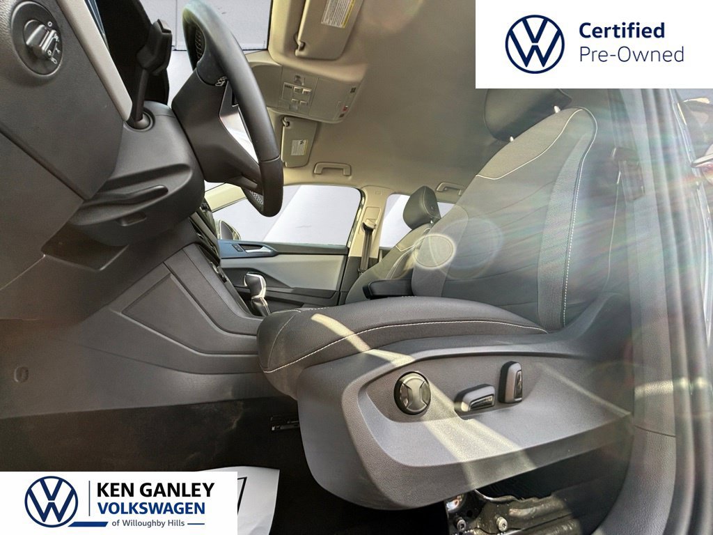 Certified 2023 Volkswagen Taos SE AWD/4WD image 15