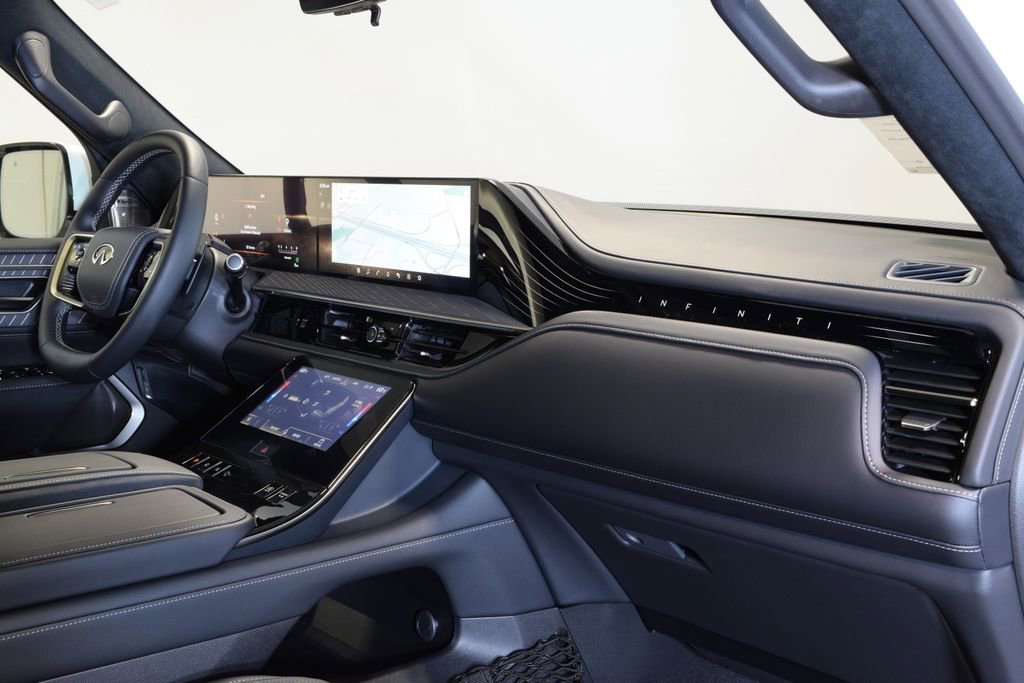 New 2026 INFINITI QX80 Autograph w/ Premium Cargo Package image 18