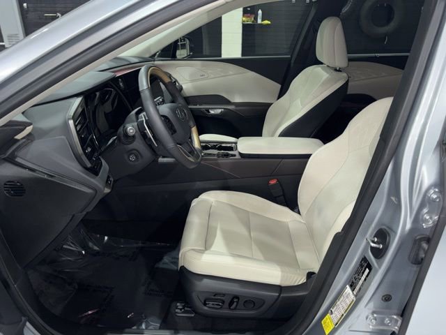 Used 2024 Lexus RX 350 AWD w/ Convenience Package image 11