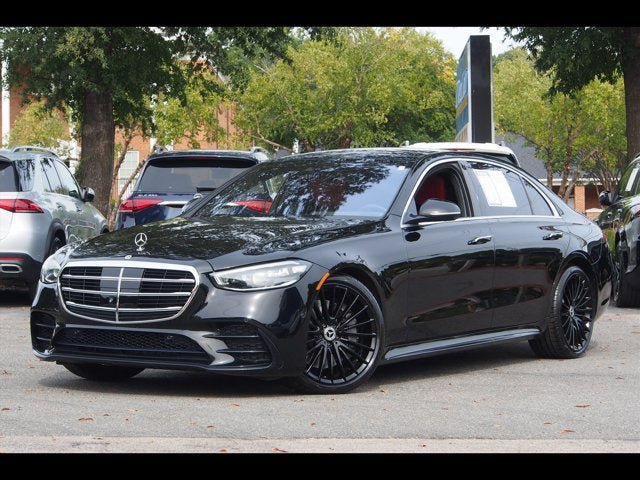 Used 2022 Mercedes-Benz S 580 4MATIC Sedan w/ AMG Line Package image 1