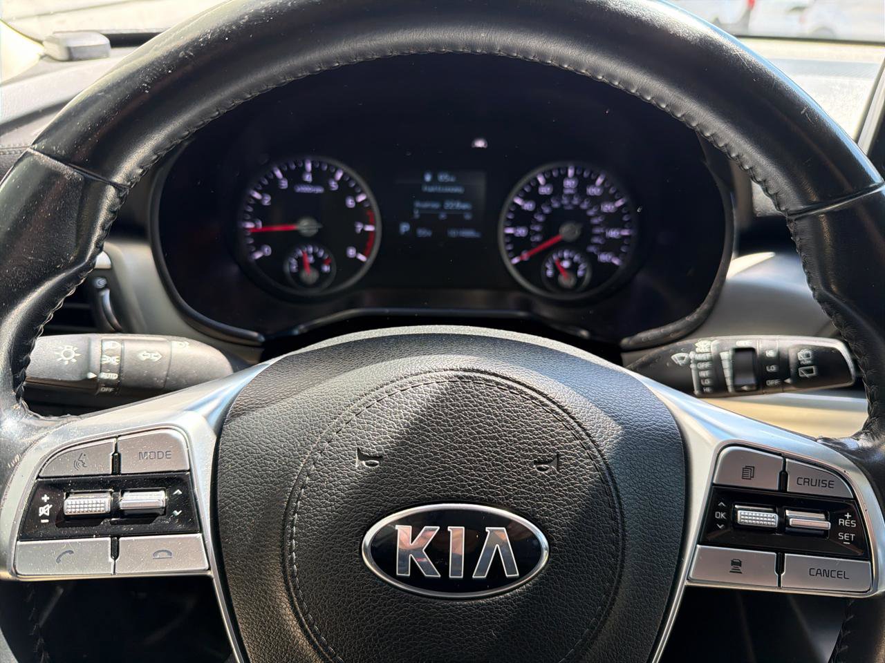 Used 2020 Kia Telluride LX FWD image 33