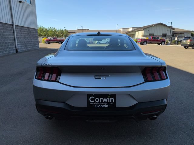 Certified 2025 Ford Mustang GT Premium RWD image 4
