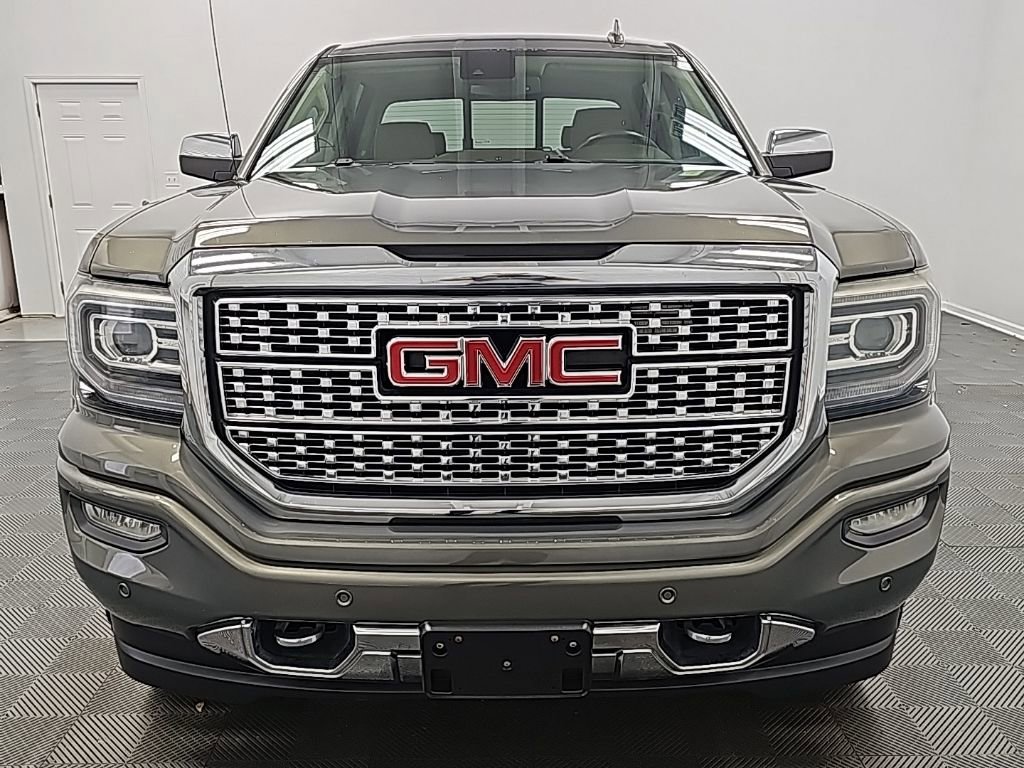 Used 2018 GMC Sierra 1500 Denali w/ Denali Ultimate Package image 3