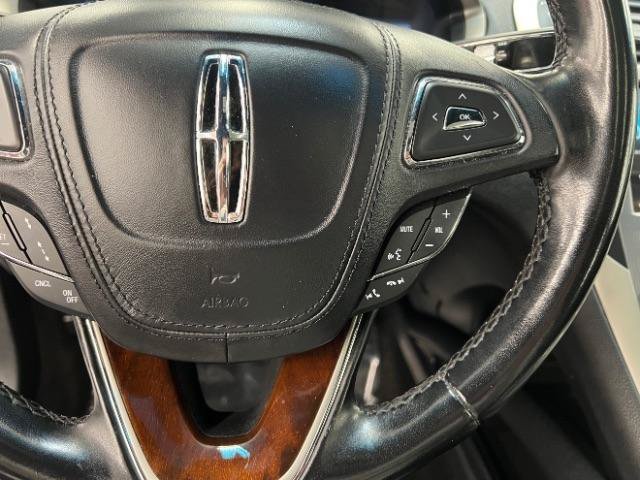 Used 2018 Lincoln MKZ Reserve w/ Technology Package FWD image 13