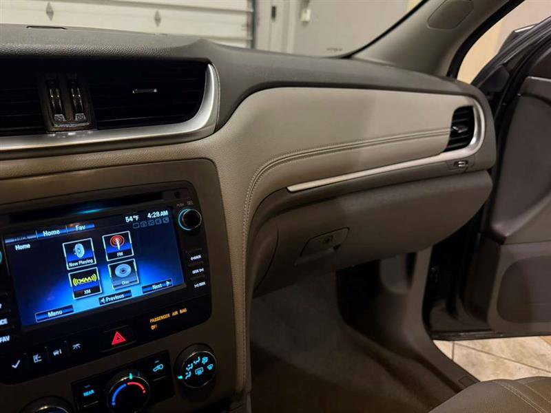 Used 2016 Chevrolet Traverse LS image 19