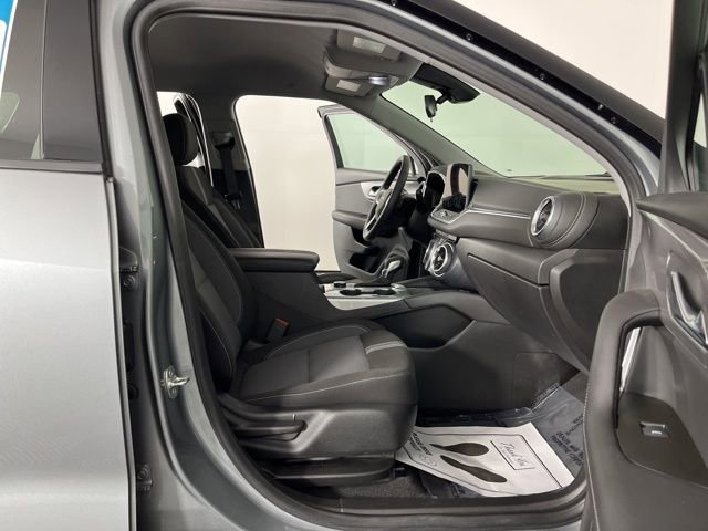 Used 2024 Chevrolet Blazer LT image 39