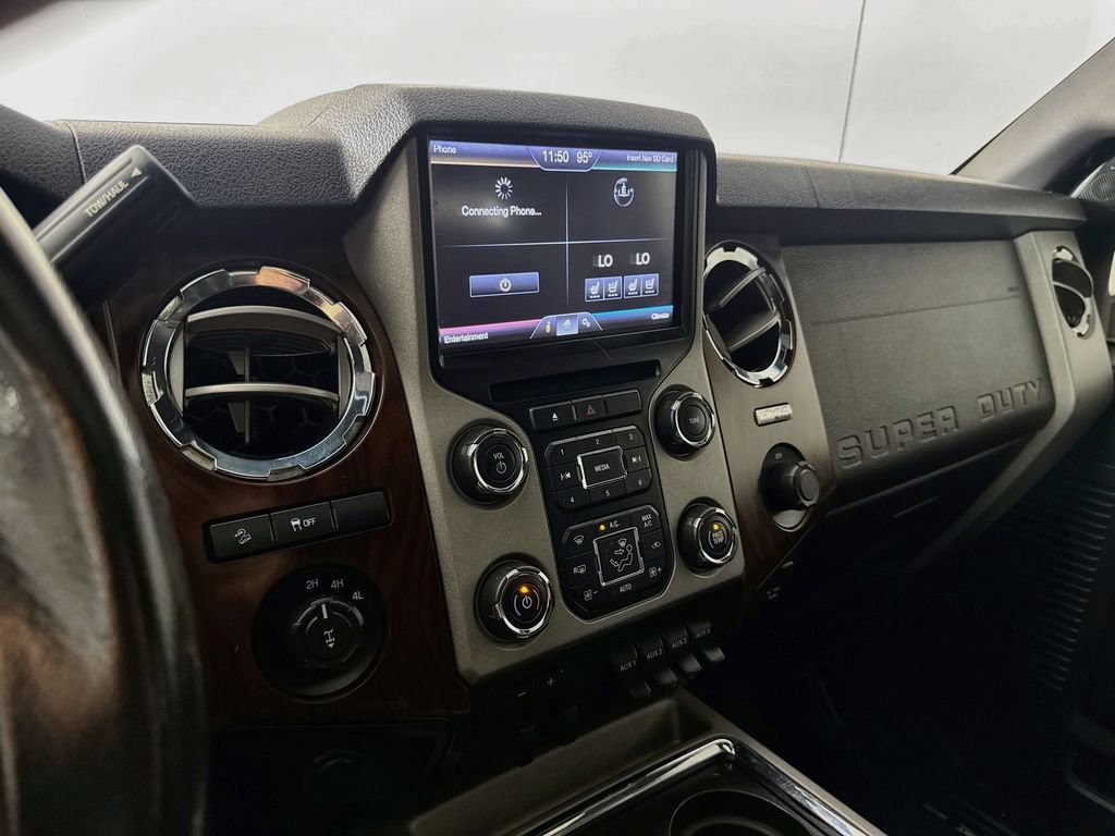Used 2013 Ford F350 Lariat w/ Lariat Ultimate Pkg AWD/4WD image 17