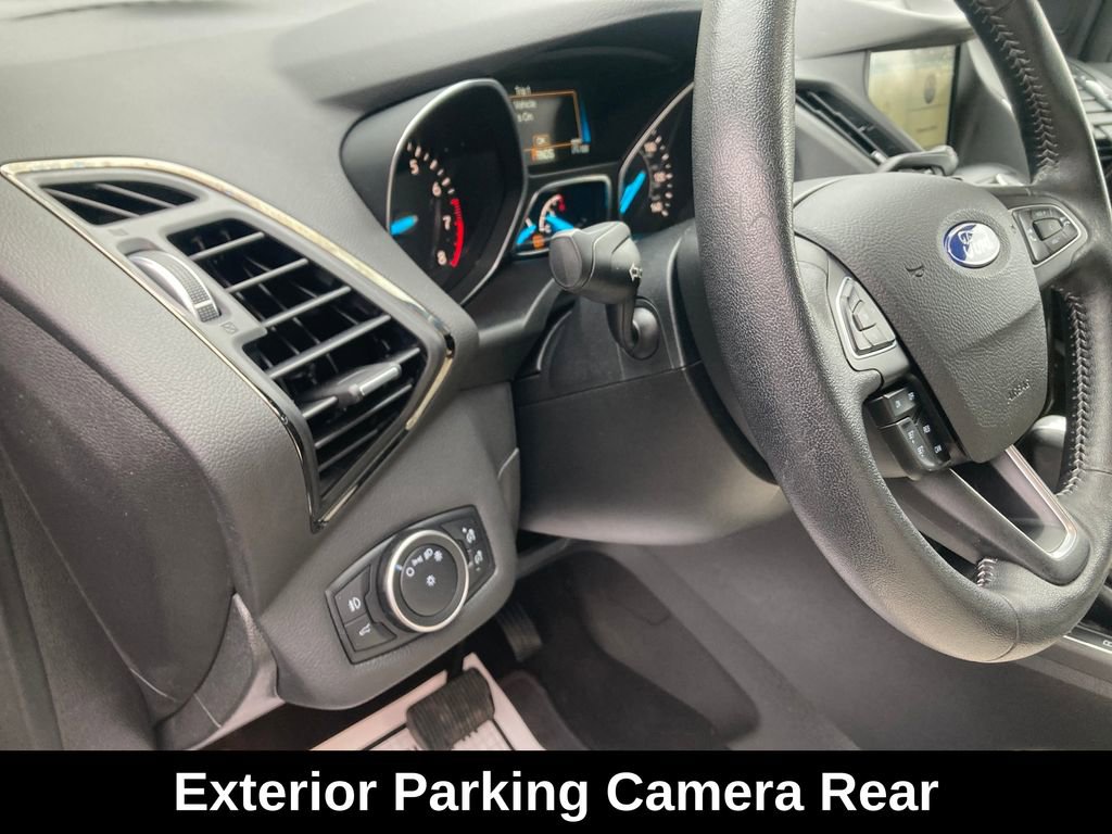 Used 2018 Ford Escape SEL w/ SEL Sport Appearance Package image 17