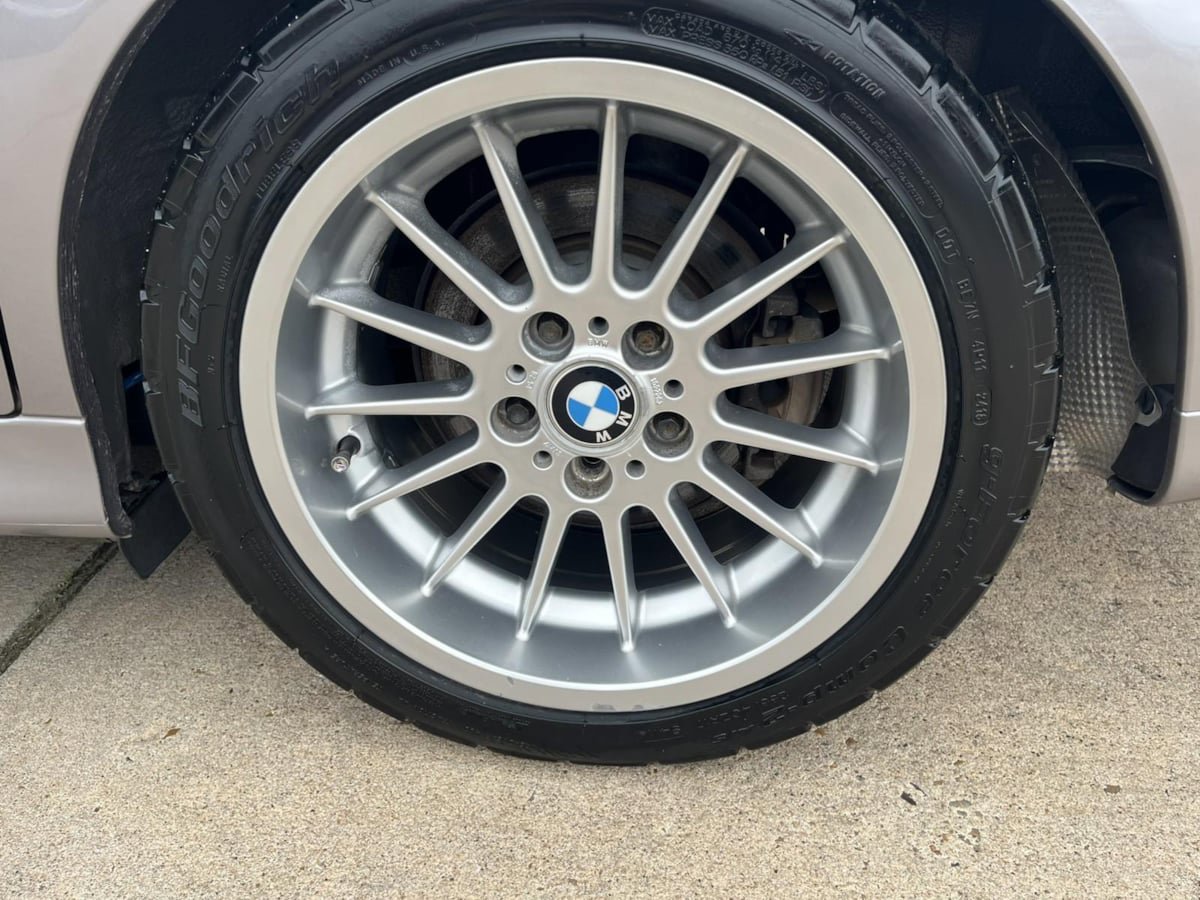 Used 1999 BMW 540i Sedan RWD image 33