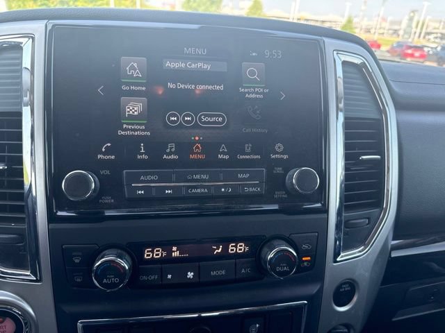 Used 2020 Nissan Titan SV w/ SV Convenience Package RWD image 9