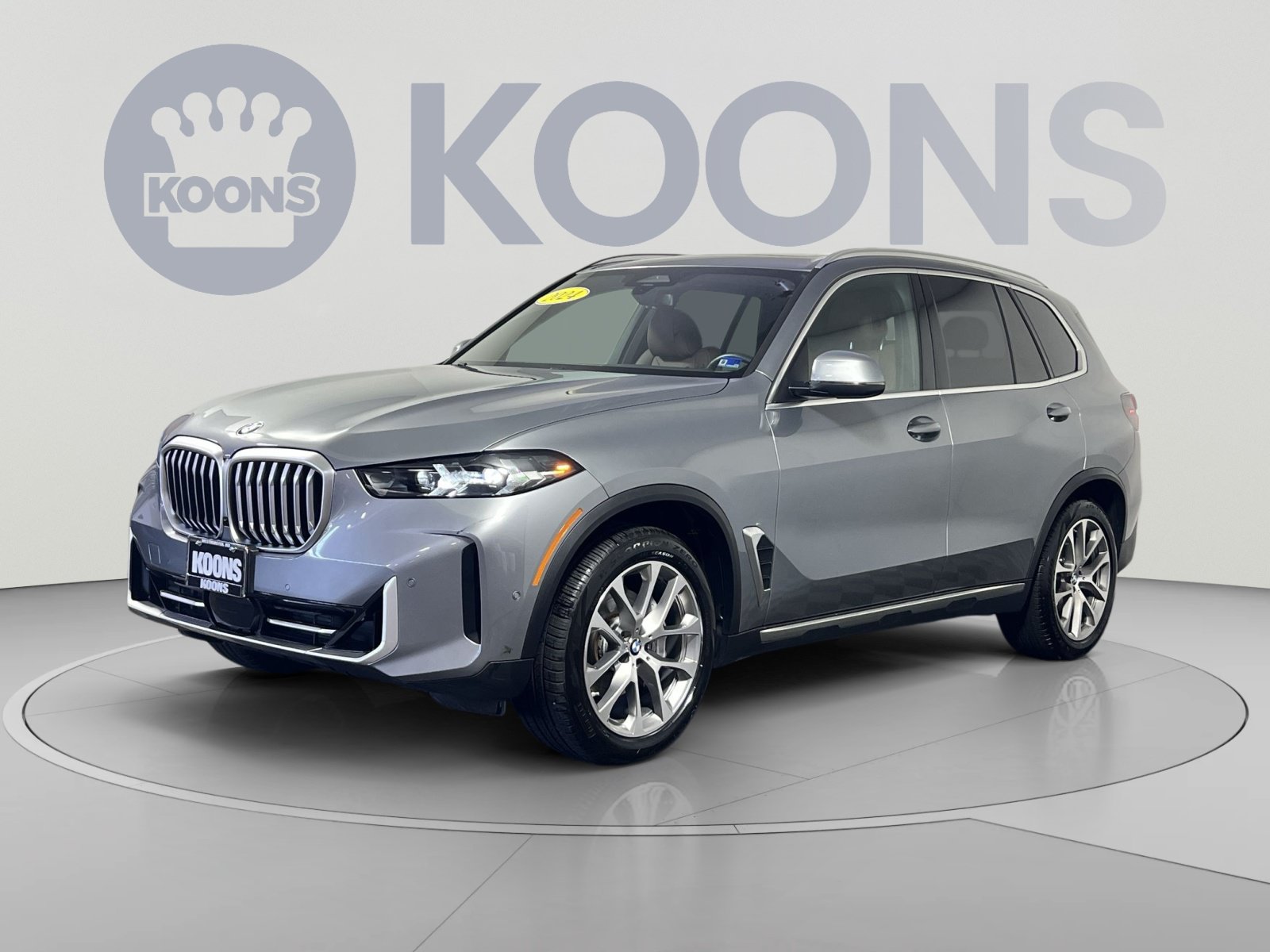 Used 2024 BMW X5 xDrive40i AWD/4WD image 1