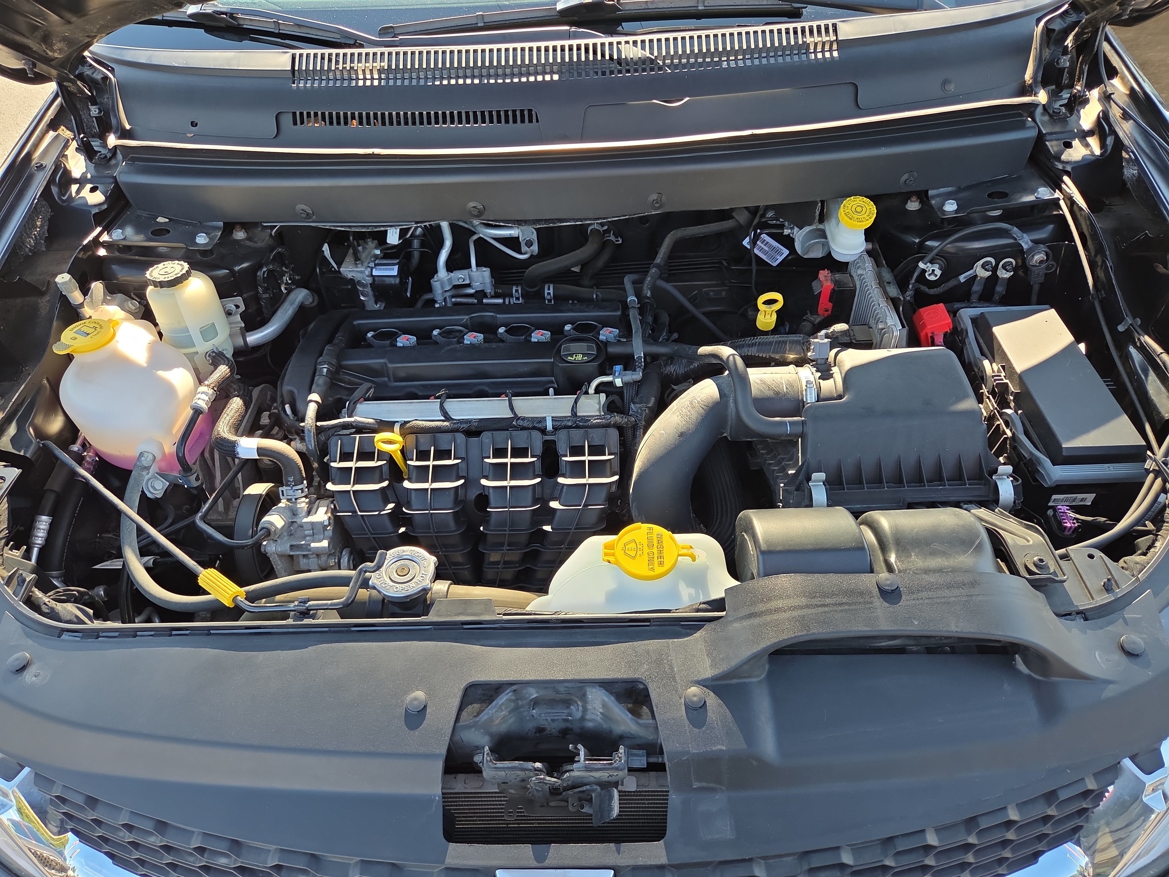 Used 2019 Dodge Journey SE FWD image 29