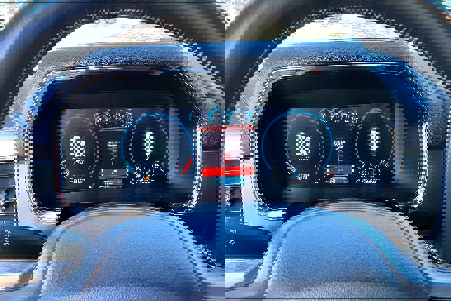 Used 2022 Ford F150 Lariat w/ Equipment Group 502A High image 25