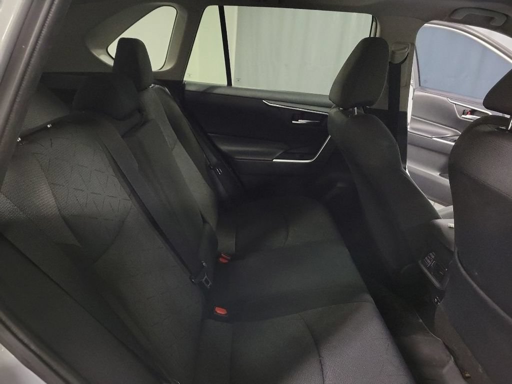 Used 2019 Toyota RAV4 XLE w/ Convenience Package AWD/4WD image 22